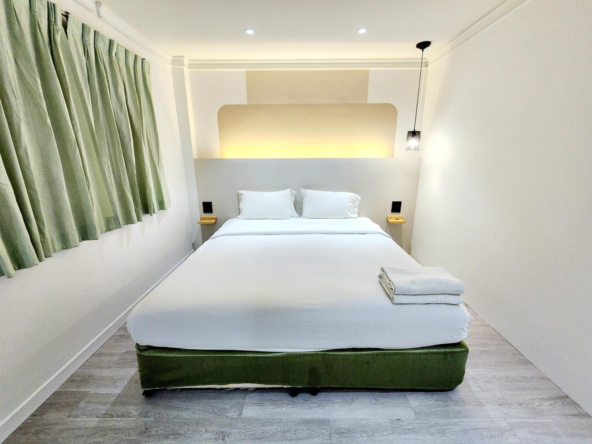 Seatel Phuket, Patong Beach Zewnętrze zdjęcie